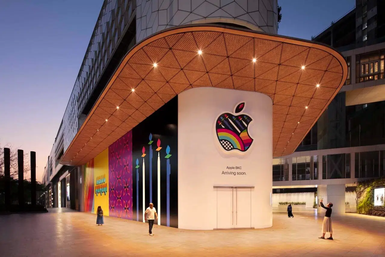 Apple’dan Tarihi Yatırım Planı! Hisseler Haftada %13 Arttı