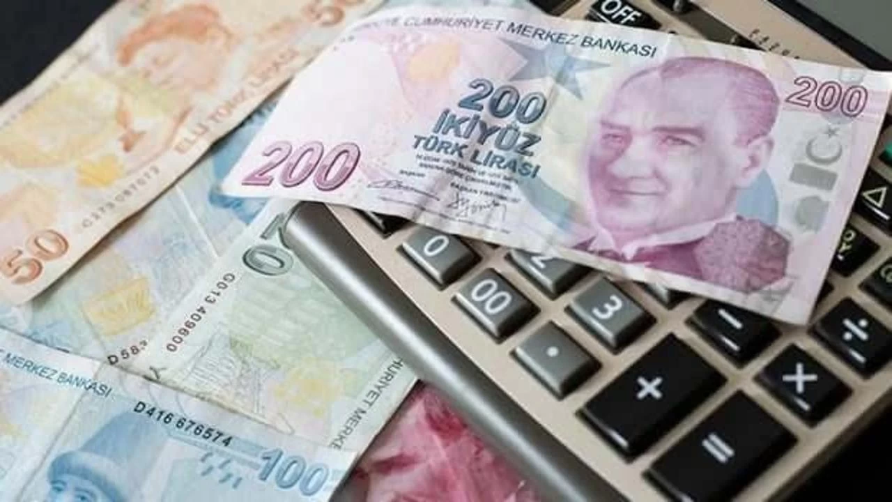 Memur-Sen’den Hükümete Sert Mesaj: “12’sini Beklemeyin!”