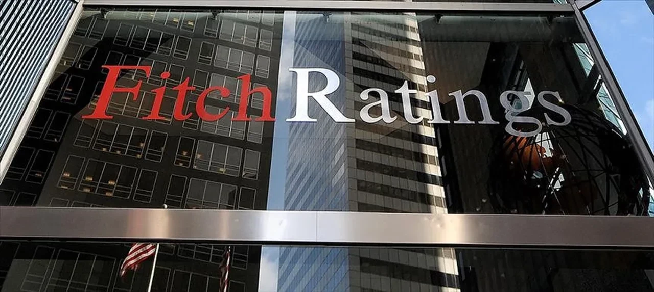 Sermaye Eridi, Krediler Takibe Girdi! Fitch Türk Bankalarını Masaya Yatırdı