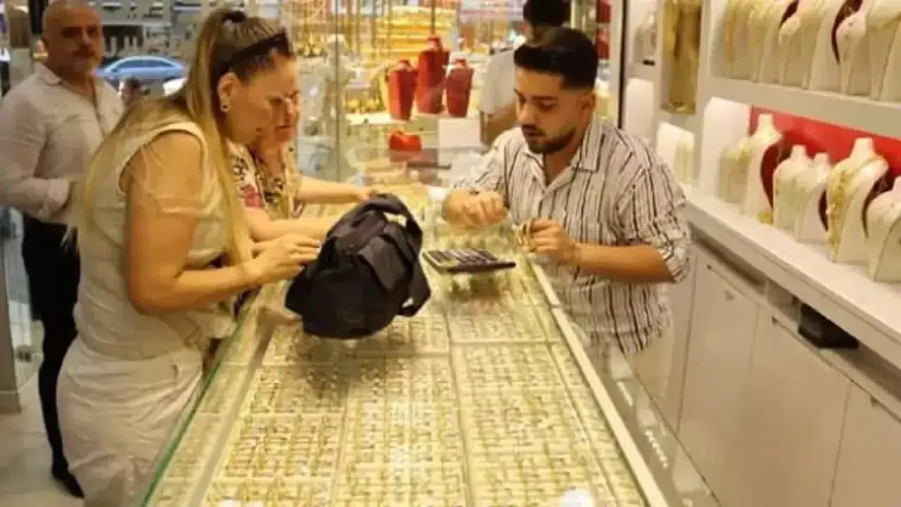 Altın Alacaklar Dikkat! Kuyumcular Satışını Yasakladı
