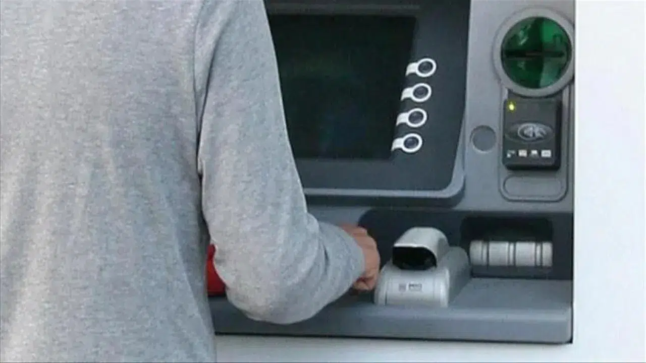 Türkiye'de ATM Sayısı 55 Bini Aştı