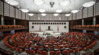 Çok Konuşulacak Değişiklik!  Haftalık Tatil Kalktı mı?