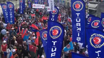 Kamu İşçileri Patladı! 500 Kuruma Grev İlanı Asılıyor