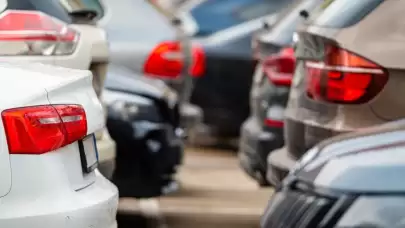 Sıfır ve İkinci Elde Yeni Dönem Başladı! Bakanlık 31 Bayinin Belgesini İptal Etti