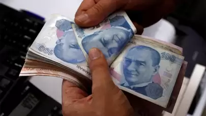 İhtiyaç Kredisi Faizleri Düştü! 125 Bin TL Çeken Ne Kadar Geri Ödeyecek?