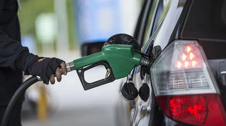 Benzine Zam Geldi: Yeni Fiyatlar Açıklandı