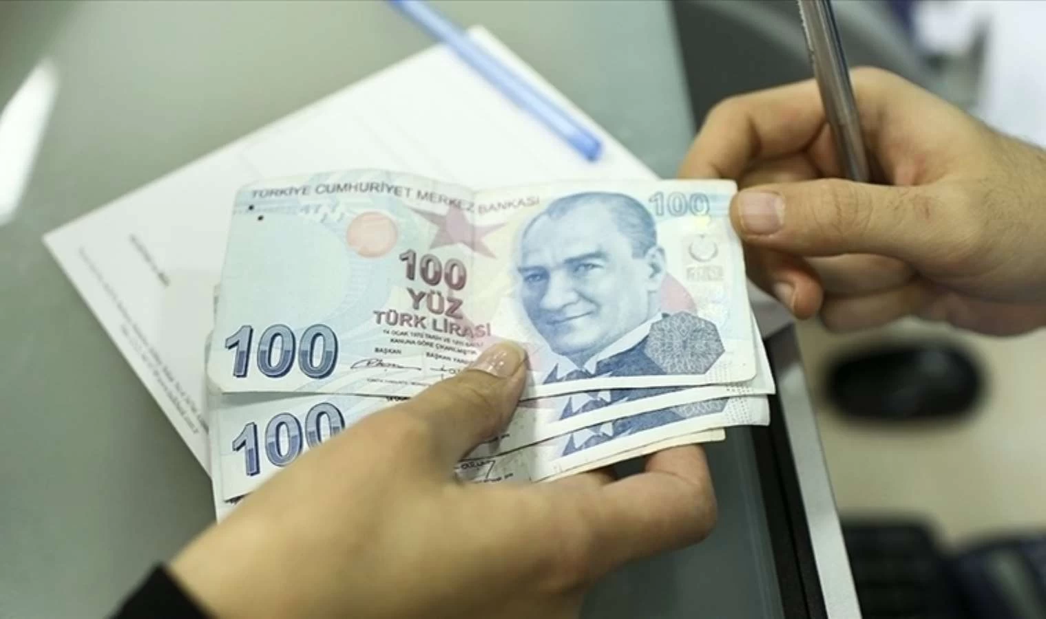 Emekliye Adeta İkramiye Gibi! Promosyon Tutarları Dudak Uçuklattı!