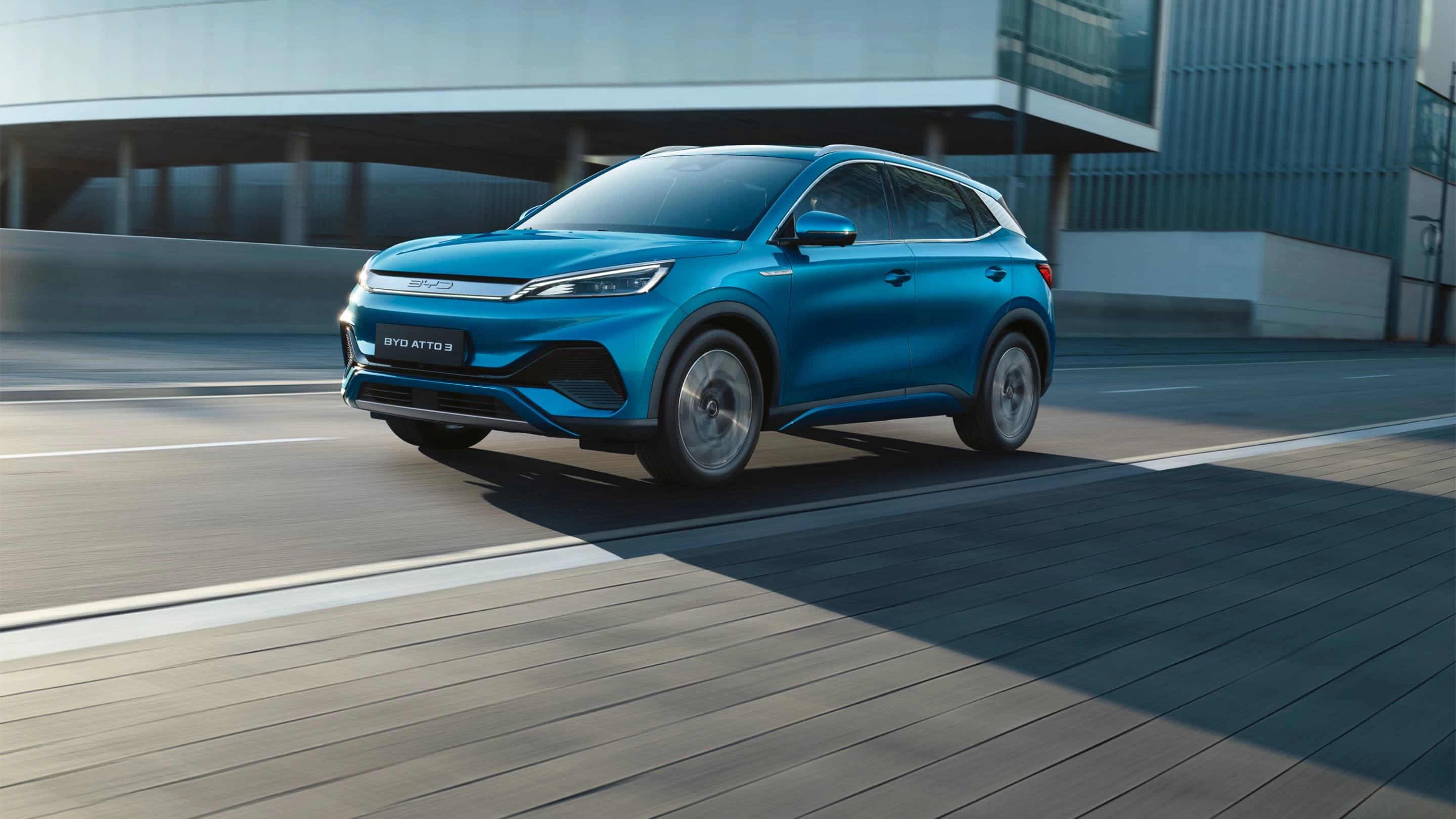 BYD’den Avrupa Çıkarması! İlk Fabrika İçin Dev İmza Atıldı
